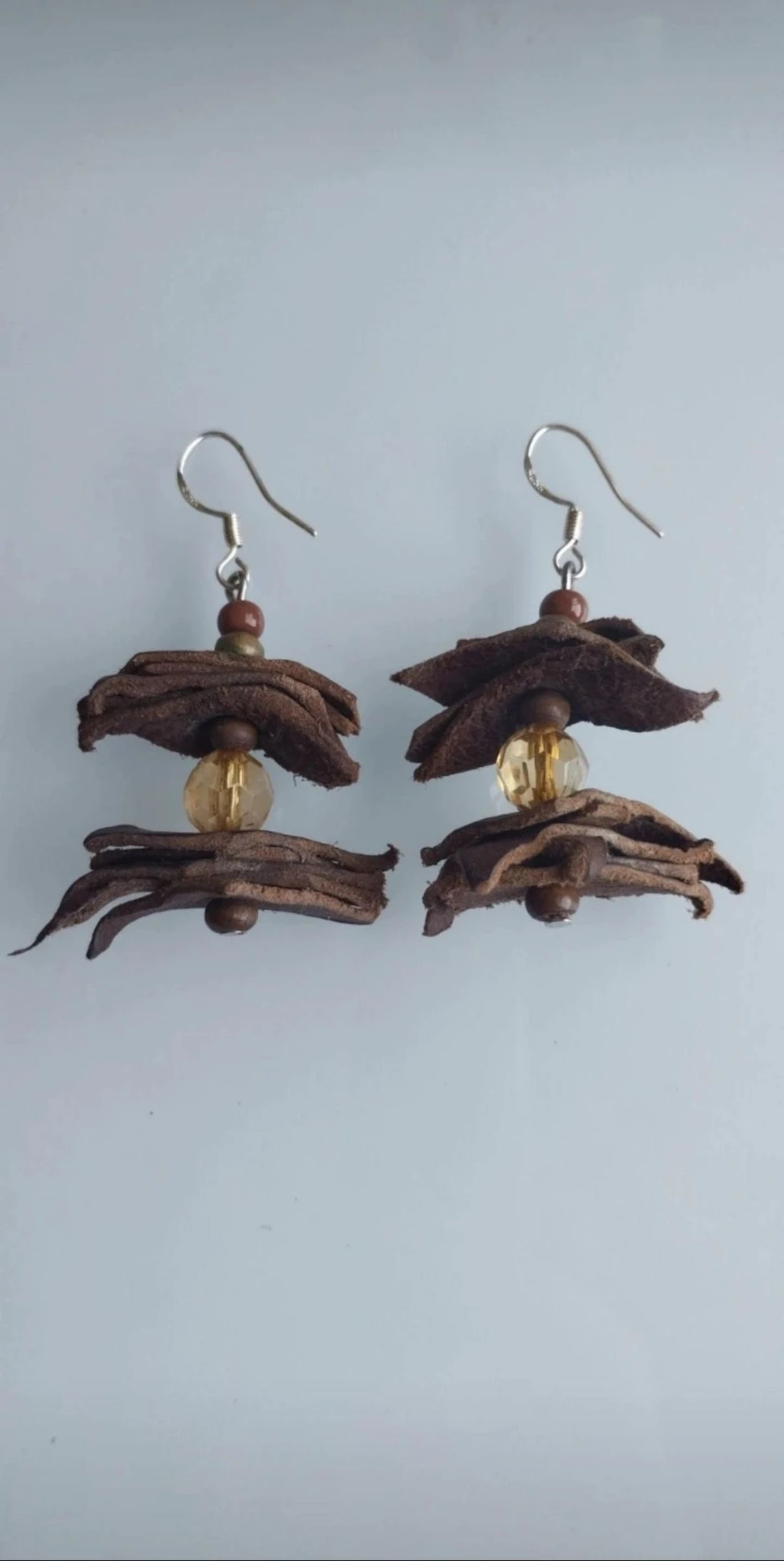 🪾🐂🌟Cute Handmade Leather and Faceted Resin Earrings🪾🌟🐂 – photo 3